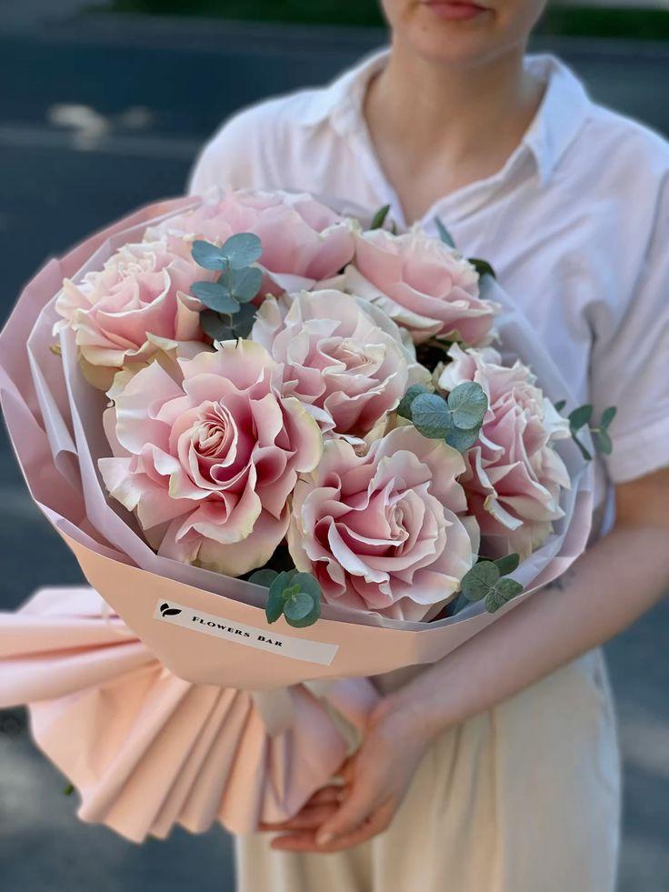 Illustration of a corporate floral consultation